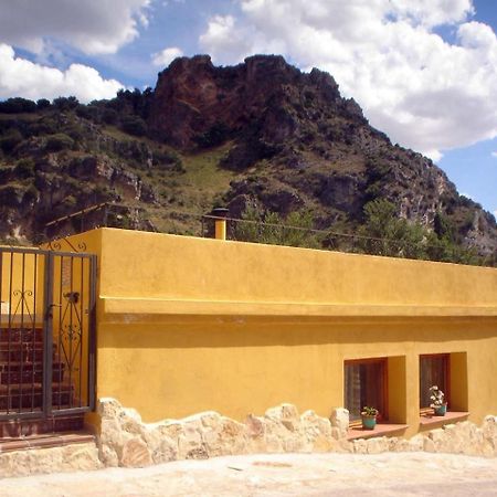 Spa y Casa Rural Rio Dulce Aragosa Exterior foto