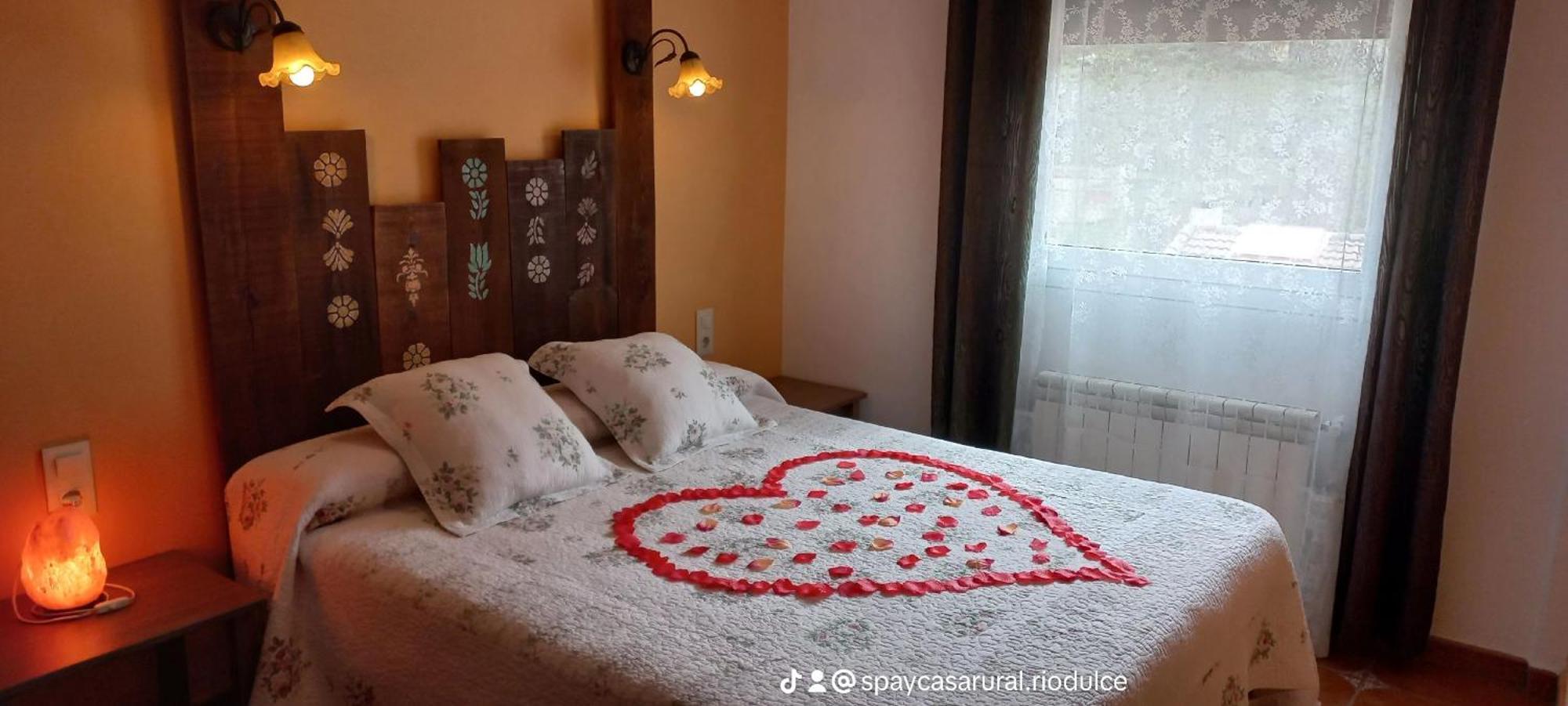 Spa y Casa Rural Rio Dulce Aragosa Habitación foto