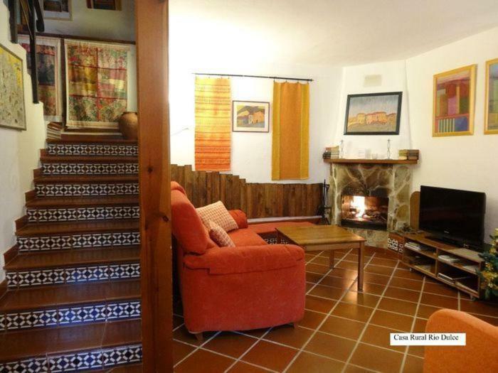 Spa y Casa Rural Rio Dulce Aragosa Exterior foto